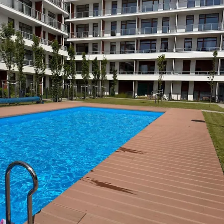 Lazurowy Prestige Z Basenem150 M Od Plazy *