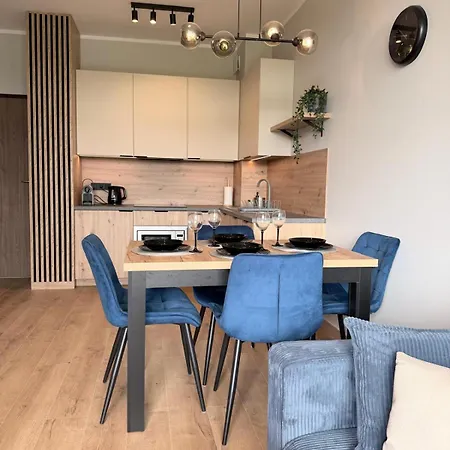 Lazurowy Prestige Z Basenem150 M Od Plazy Apartment *